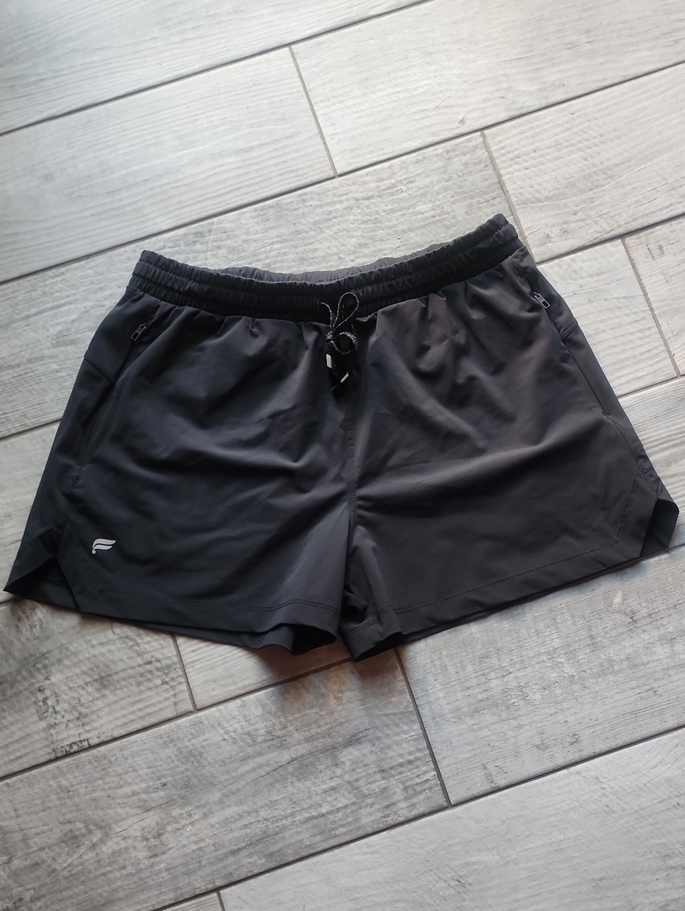 Fabletics Womens Athletic Shorts- Medium